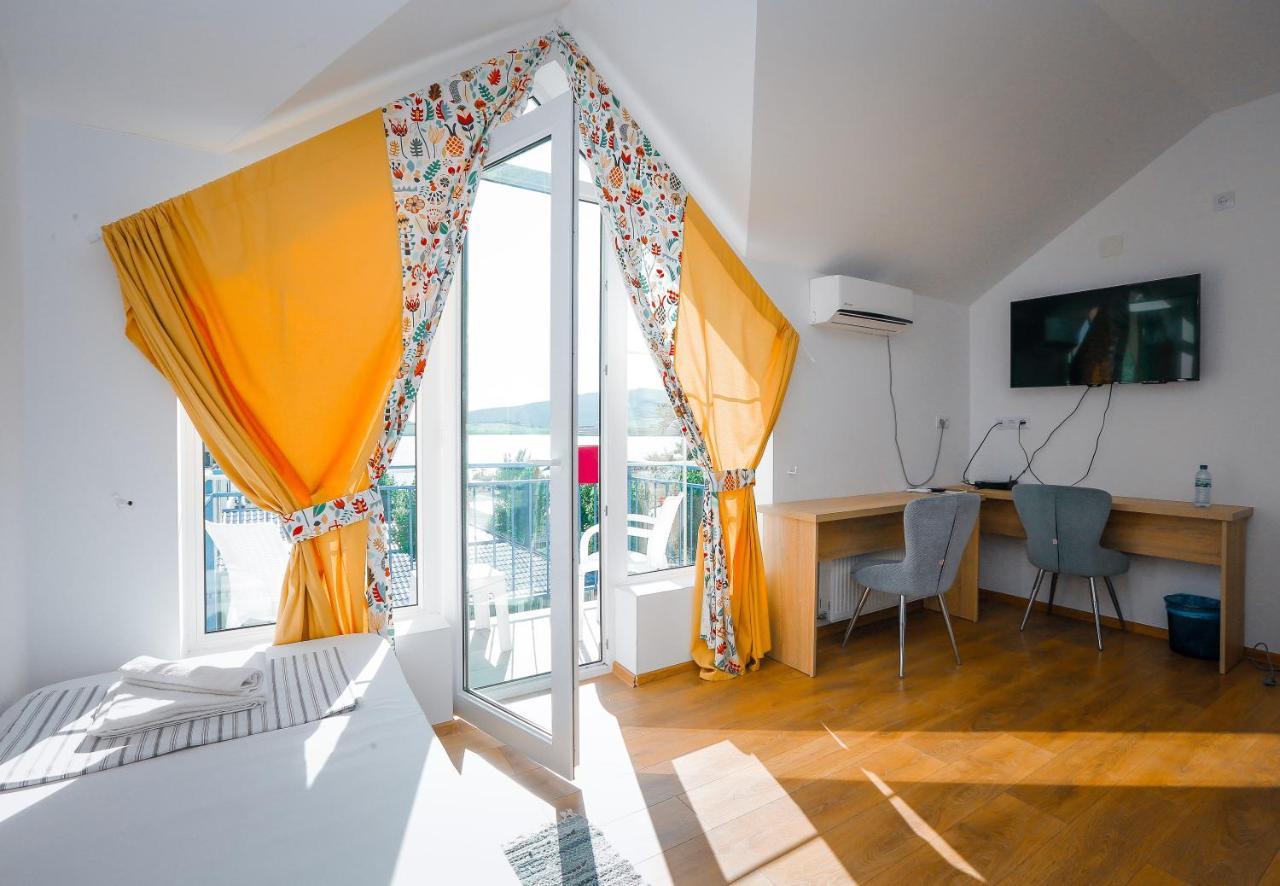 Laguna Beach Club Bazaleti Lake Dushet'i Ngoại thất bức ảnh